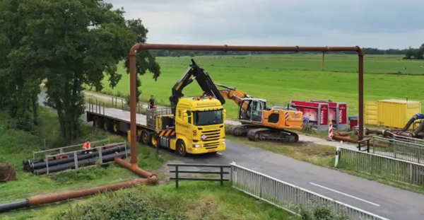 Project Rhauderfehn Buitenkamp Pompenverhuur Watergangomgepompt